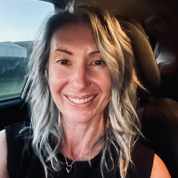 Meet your Posher, Astra - Picture 1 of 1